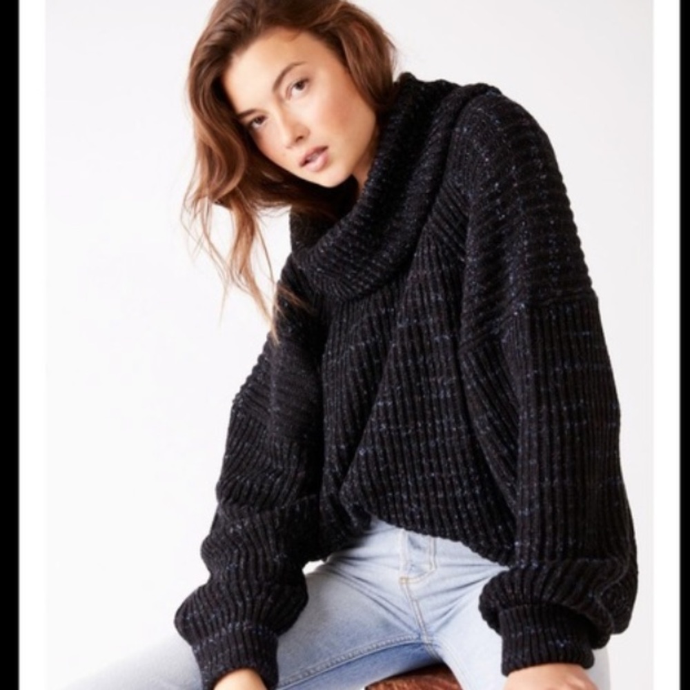 NWT Free People Leo Tunic Sweater - Blacklight Party